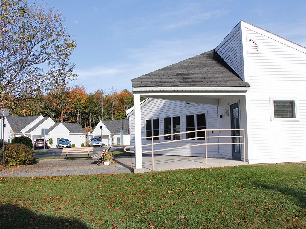 Photos and Video of Stonecrest in Standish, ME